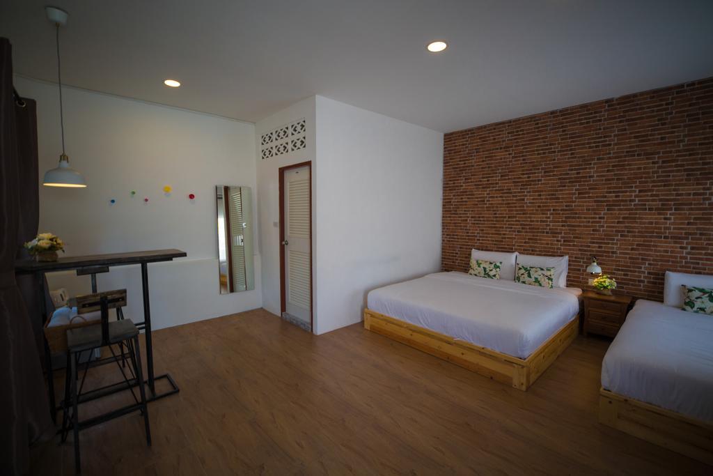 We Chiang Mai Guesthouse 2 Buitenkant foto